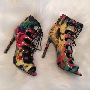 Steve Madden lace up heels